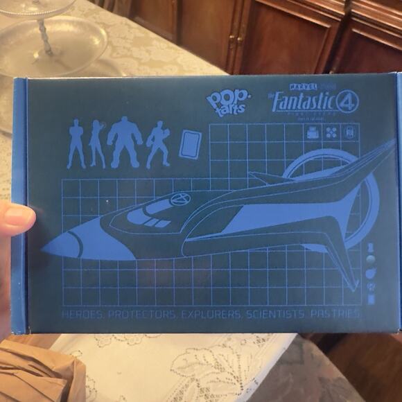 Pop-Tarts Marvel Fantastic Four First Steps Limited Edition Collector Box Set - Picture 8 of 8